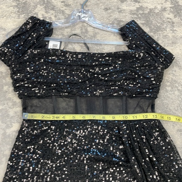 NWT Mac Duggal 11665 Off Shoulder Sequin Evening Dress Gown Sheer Corset Waist 6 - Picture 11 of 14